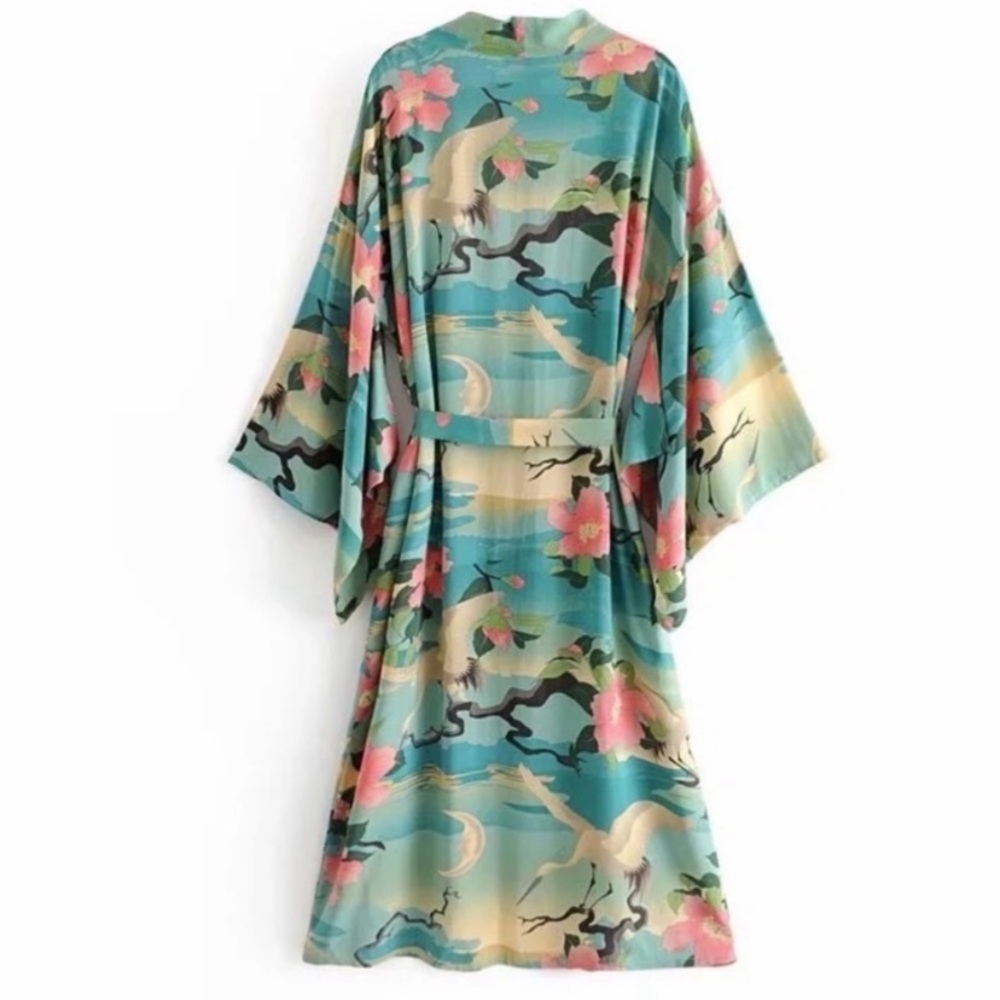 SOLD OUT Turquoise Boho Floral Crane Open Kimono Robe Wrap - Picture 9 of 9